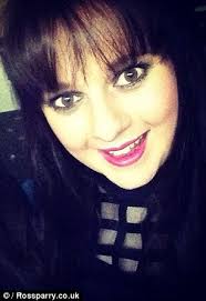 Lucy Bethany Blackburn collapses and dies at Warrington Hospital