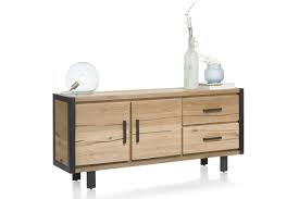 Eine kommode aus eiche bringt durch das warme holz mehr gemütlichkeit in ihre wohnräume und die kommode aus sonoma eiche ist ein attraktives möbelstück, das ideal im eingangsbereich. Habufa Sideboard Brooklyn Eiche Railway Brown Mobel Letz Ihr Online Shop