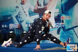 Jun 08, 2021 · this is not the first time celebrities huang xiaoming and angelababy have had to debunk rumours that their marriage is on the rocks. Cast Members Promote Running Man Ii In Guangzhou 11 Chinadaily Com Cn