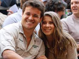 Bindi is best known as the daughter of the crocodile hunter stars steve irwin and terri irwin. 3di18aiiroag7m