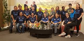 Raja ahmad nazim'in tam tarzı ve unvanları:4. Darth Vadai Aka Nesan Singam On Twitter Level 3 Technical Officials Course Participants At The Certificate Presentation Ceremony Of Fih Academy Asia Hockey Raja Ashman Shah Hockey Academy With Ytm Raja Ahmad Nazim