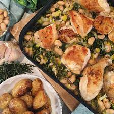 Gordon Ramsey S Chicken With Butter Beans Leeks And Spinach Gordon Ramsay Recipe Gordon Ramsey Recipes Clean Recipes