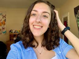 Lucy Peck's Instagram, Twitter & Facebook