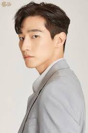 Cheon Seunghwi may be the best one for Gudeok, but we can't deny the fact  that Seong Yungyeom's words makes him the right one for her. They can't  stand injustice, they want