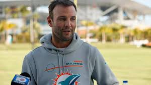 Congratulations to former Dolphins WR Wes Welker on being nominated for the Pro Football Hall of Fame Class of 2026! criss