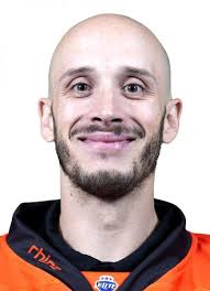 Player photos for the 2012-13 Kladno at hockeydb.com