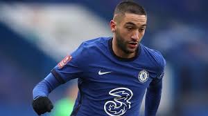 علق اللاعب المغربي حكيم زياش على الأخبار التي تربطه بالإنتقال إلى نادي إشبيلية لتعويض رحيل الجناح الإسباني بابلو سارابيا. Ø­ÙƒÙŠÙ… Ø²ÙŠØ§Ø´ ÙŠÙÙƒØ± ÙÙŠ Ø§Ù„Ø±Ø­ÙŠÙ„ Ø¹Ù† ØªØ´ÙŠÙ„Ø³ÙŠ Ø¨Ø³Ø¨Ø¨ Ù‚Ø±Ø§Ø±Ø§Øª ØªÙˆØ®ÙŠÙ„