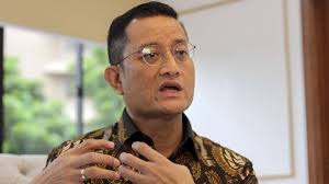 See more of juliari p batubara on facebook. Saya Bukan Menteri Yang Kaku