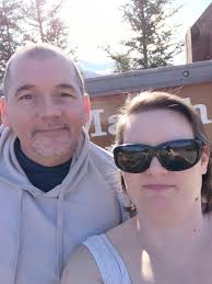 Introduction of acclaimed artist in central Illinois