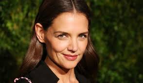 Katie holmes takes off her mask while chatting with a friend over the weekend in new york city. Katie Holmes Has Opened Up About Her Divorce From Tom Cruise