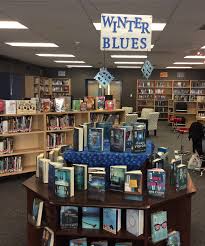 Winter Blues Book Display Bend High School School Library Displays Christmas Library Display High School Library