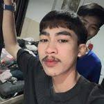 Chon Chase's Instagram, Twitter & Facebook