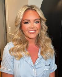 Taylor Burris (@taylornicoleburris) • Instagram photos and videos