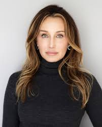 Karina York's Instagram, Twitter & Facebook