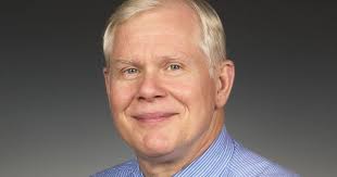 Prominent Seattle eye surgeon dies while swimming in Hawaii