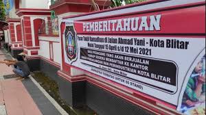 Dulunya kota ini dikenal dengan nama, jesselton di ambil dari nama gubernur dari inggris yang pernah berkuasa disini yaitu sir charles jessel. Jalur Kereta Yang Akan Dipasang Di Malaysia