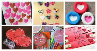 Valentine's day is coming up and if you still have littles at home, that means making valentine's cards for your kid's classmates. 20 Easy Teacher Valentines You Can Make With The Kids Tonight Lalymom