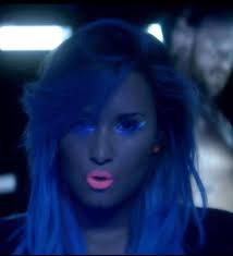 Pin By Mehron Inc On Things To Wear Demi Lovato Makeup Neon Makeup Demi Lovato