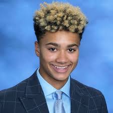 Alex Peetz's Instagram, Twitter & Facebook