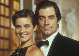 The Living Daylights' op VTM 4: de stempel van Timothy Dalton op de James  Bond-franchise