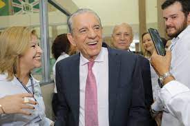 Perfil oficial de iris rezende machado (gerenciado pela assessoria). Medicos De Iris Dizem Que Pre Cirurgico Foi Bem Sucedido