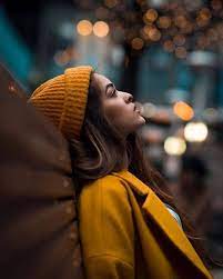 28 Fancy And Creative Portrait Photo Ideas You Must Have Fancy Ideas About Everything Portrait Photography Poses Portrait Photography Women Photography Poses Women