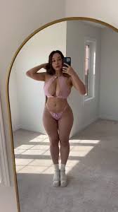 @GrooovyLouisas video Tweet