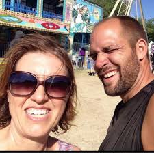 Motorcycle revs up to 3500 rpm when clutching