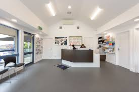 From wikimedia commons, the free media repository. Kingston Veterinary Hospital