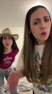 🤠🤠@Elisa Rei