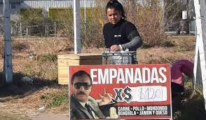 El blog de cine español. Vende Empanadas De Mondongo Y Lo Anuncio De Una Manera Excelente El Comodorense