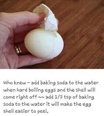 To Remove Egg Shells Easily Add 1 2 Tsp Baking Soda To Boiling Water Then Peel Peeling Hard Boiled Eggs Hard Boiled Eggs Boiled Eggs