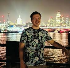 Hi friends, my name is TJ. I'm 27 years old, originally from Washington DC,  but plan to move to Boston in January! I'm looking for a room or roommates  to find an