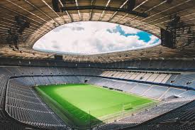 The allianz arena is popularly known with the nickname schlauchboot(english: Allianz Arena Bayern Munchen Fc