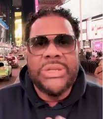 FatMan Scoop: rapper morre após passar mal no palco nos EUA