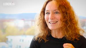 Why do girls get better grades than boys do, on average, and why do. Camilla Stoltenberg Folkehelseinstituttet Lederliv