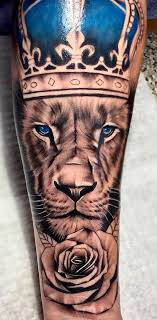 black and gray lion tattoo c walter perez tattoo artist lion head tattoos lion tattoo lion tattoo sleeves