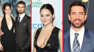 He has played in the nfl as a player of green bay packers since 2005. Who S Shailene Woodley Dating Who Is Aaron Rodgers Girlfriend Shailene Woodley Net Worth Youtube