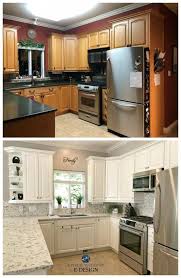 Refreshing and changing cabinet door color. 9 Examples Of How The Color Of Cabinet Doors Can Change Old Kitchen