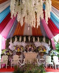 Jan 24, 2019 · halo sobat, pada kesempatan kali ini kami akan berbagi informasi populer tentang contoh tema acara kebersamaan. Dekorasi Pernikahan Ala Rumahan Cek Bahan Bangunan