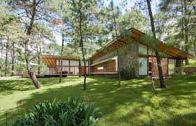 Check spelling or type a new query. Diseno De Casa De Campo Construccion Moderna Con Estructura De Madera Acero Y Piedra Rustica Planos De Arquitectura