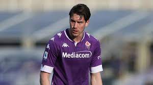 Le formazioni ufficiali di fiorentina vs lazio: Arsenal Enter Race To Sign Fiorentina Striker Dusan Vlahovic