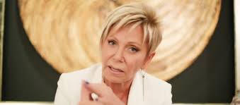 Luego de mucho insistir, el conductor de canal 13 lo logró y a la mamá de kel calderón no. Raquel Argandona Conto Que Su Pololo Le Dio La Cortada Por Broma Sobre Hernan Calderon