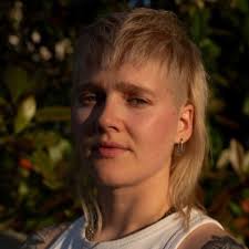 Maisie Johnson (@MaisieJohnson)