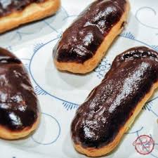 Traditional French Chocolate Eclairs Eclairs Au Chocolat Recipe Chocolate Eclair Eclairs French Chocolate