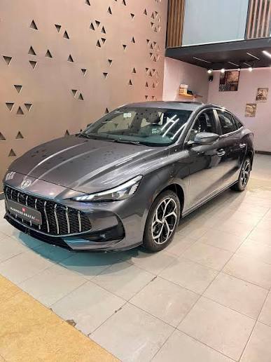 MG GT زيرو موديل 2027 أعلى فئة (Luxury)، 🚘 سيارة رياضية وفخمة بحالة ممتازة ✨ أعلى فئة Luxury 🔹 محرك 1.5 Turbo – قوة 170 حصان 🔹 فتحة سقف كهرباء 🔹 كاميرا