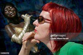 18 Carol Coombes Photos & High Res Pictures