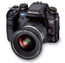 Minolta was a japanese camera manufacturer, famed for creating the first autofocus in a 35mm slr camera, and seems to be emerging from the shadows once again. Konica Minolta Maxxum 7d First D Slr Camera With Built In Anti Shake System Shutterbug