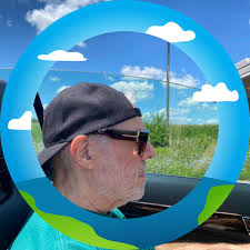 Hi Everyone. I am due a right knee replacement. Waiting until I am 65 and  Medicare starts. This group really helps. So at this point researching  doctors and who to use. Any