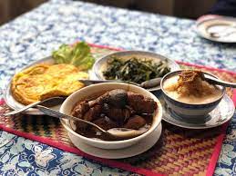 One last stop before heading. 4 Restoran Baba Nyonya Halal Yang Bakal Buat Hati Anda Tertinggal Di Melaka